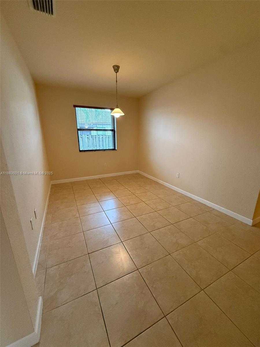 Small Image of 11922 SOUTH WEST 154TH PATH, Miami Number 32