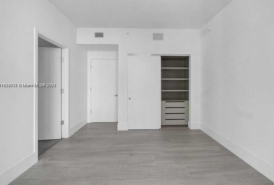 Small Image of 788 NORTH EAST 23RD ST #1402, Miami Number 16