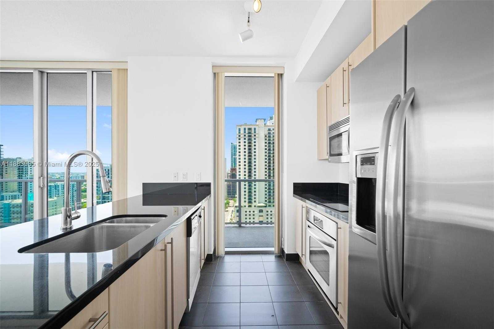 Small Image of 79 SOUTH WEST 12TH ST #2512-S, Miami Number 4