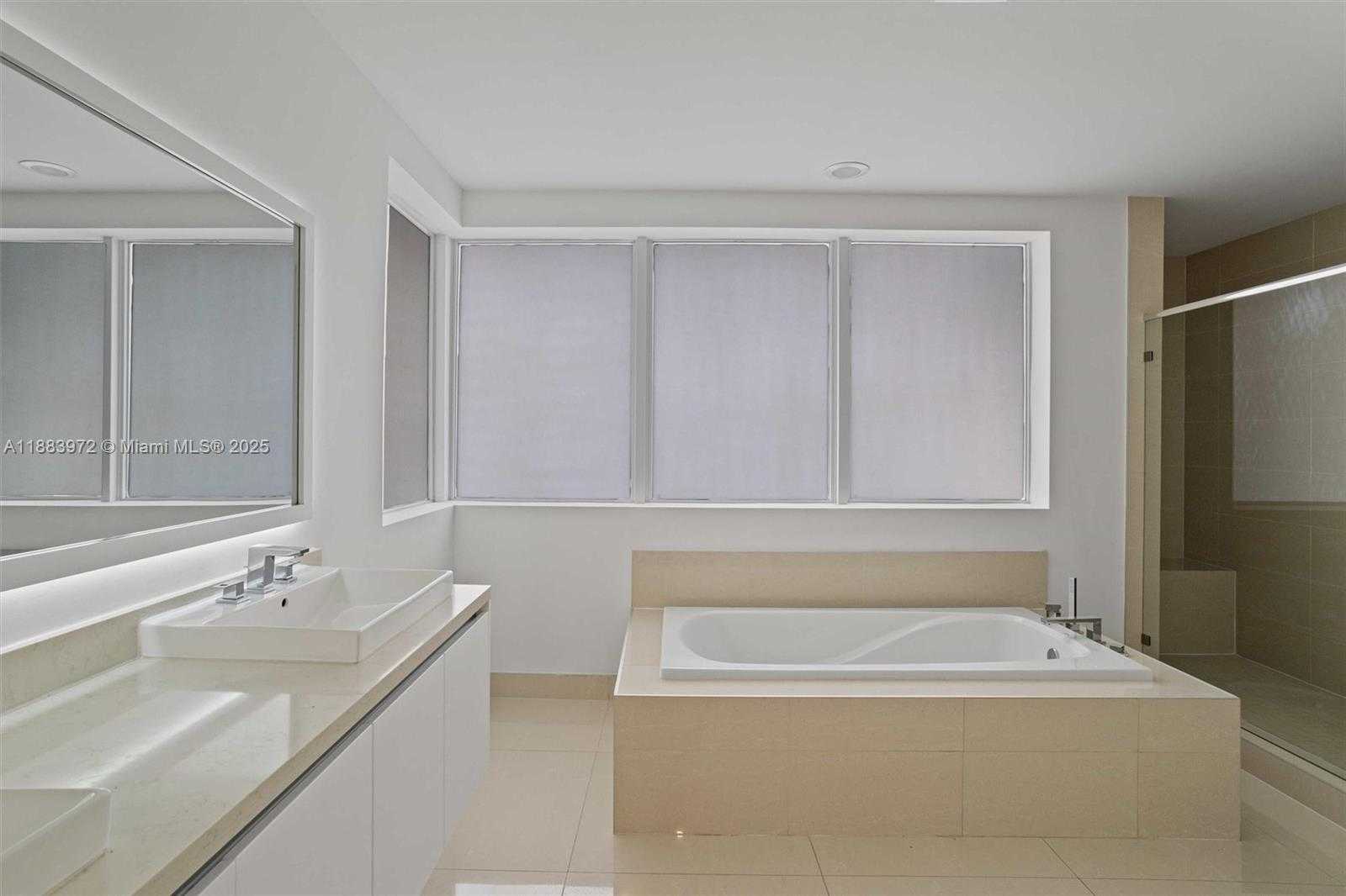 Small Image of 10296 NORTH WEST 74TH TER, Doral Number 22