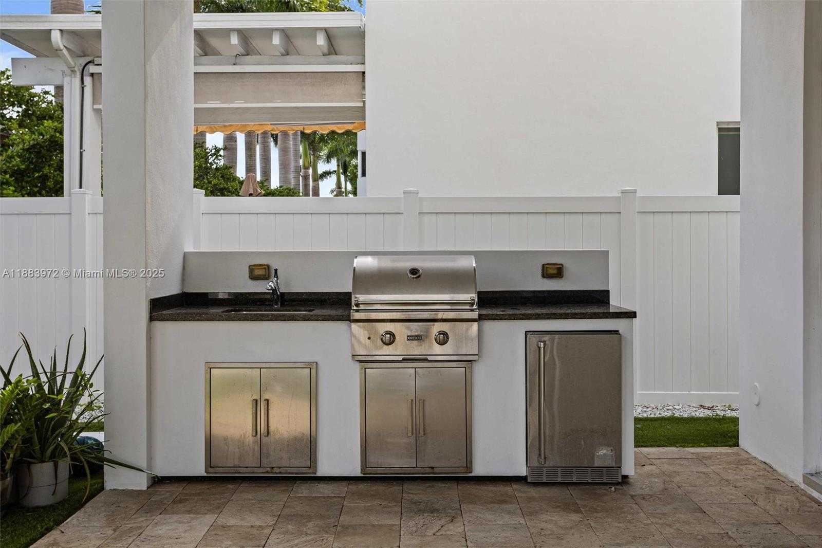 Small Image of 10296 NORTH WEST 74TH TER, Doral Number 7