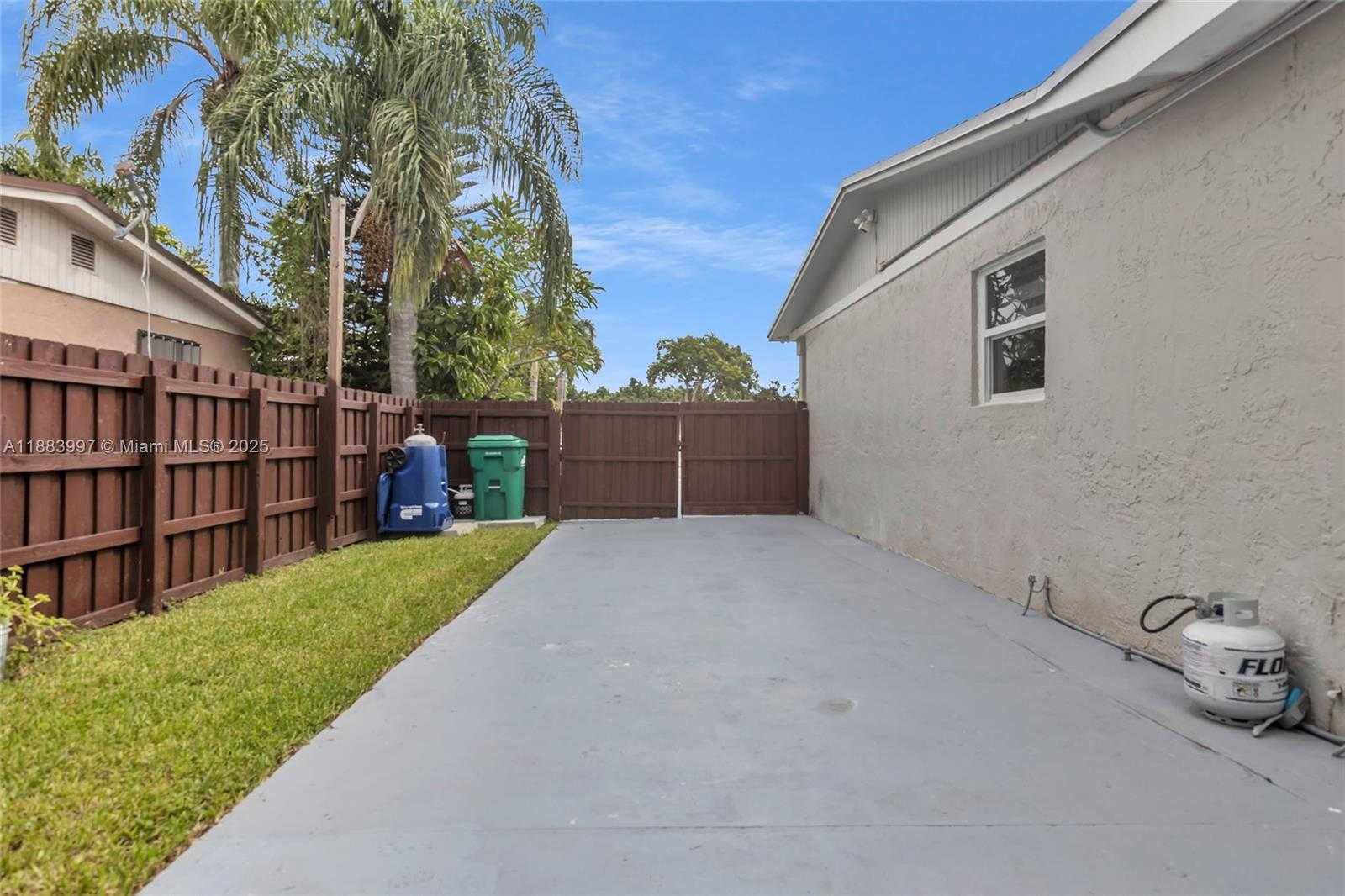 Small Image of 29928 SOUTH WEST 159TH DR, Homestead Number 26