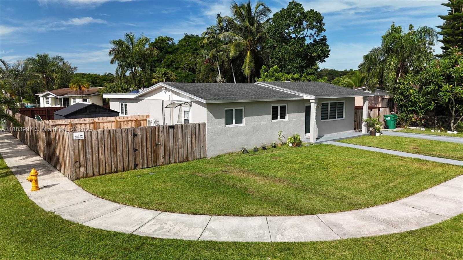 Small Image of 29928 SOUTH WEST 159TH DR, Homestead Number 44