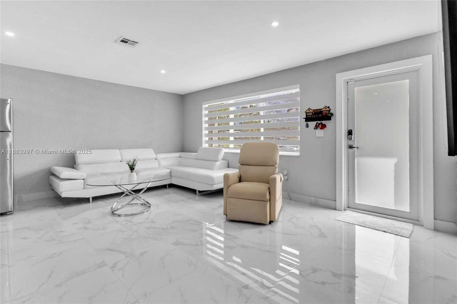 Small Image of 29928 SOUTH WEST 159TH DR, Homestead Number 5