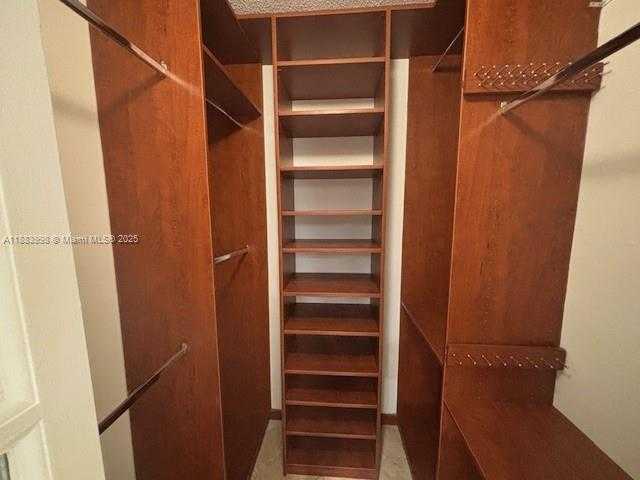 Small Image of 520 BRICKELL KEY DR #A712, Miami Number 7