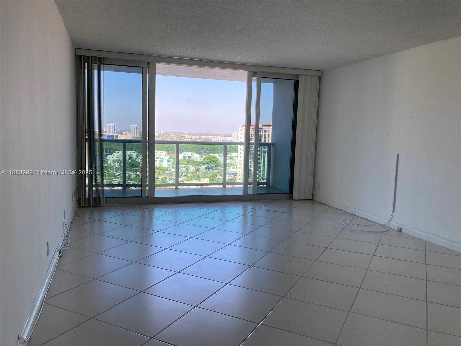 Small Image of 100 BAYVIEW DR #1902, Sunny Isles Beach Number 2