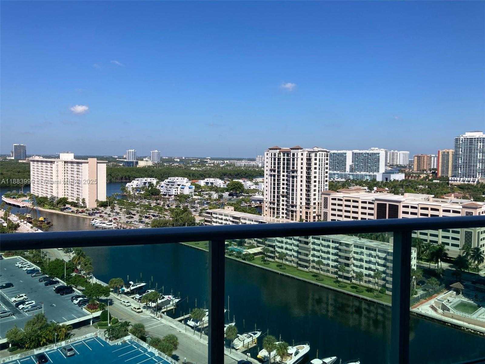 Small Image of 100 BAYVIEW DR #1902, Sunny Isles Beach Number 6