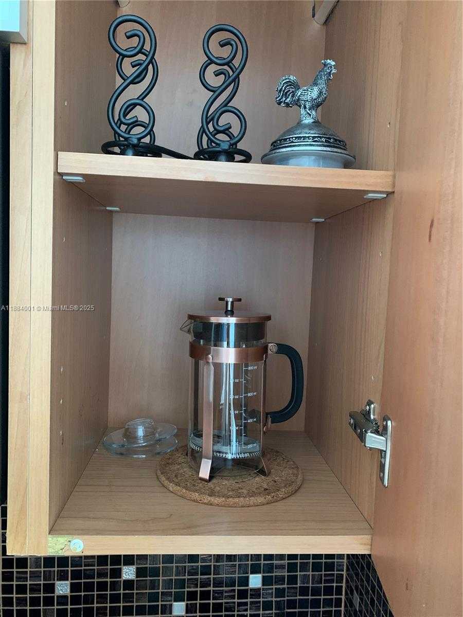 Small Image of 300 SOUTH BISCAYNE BLVD #1603, Miami Number 20
