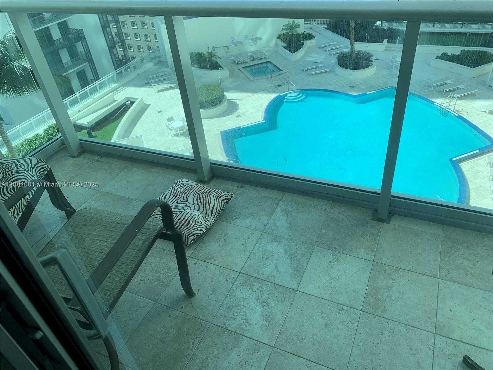 Small Image of 300 SOUTH BISCAYNE BLVD #1603, Miami Number 5