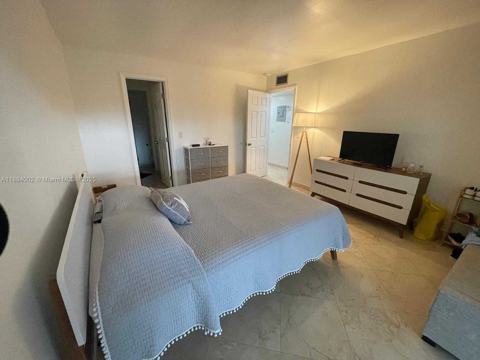 Small Image of 3545 NORTH EAST 167TH ST #506, North Miami Beach Number 11
