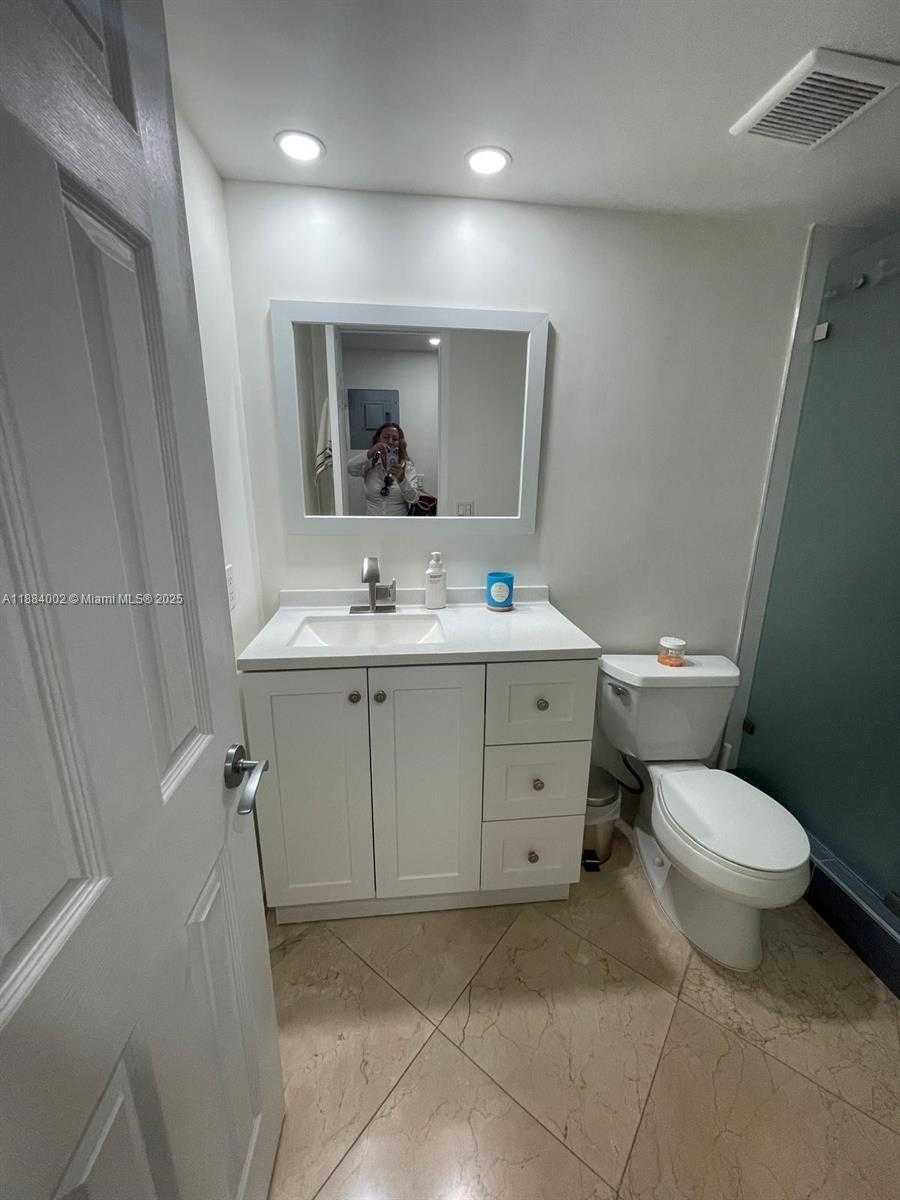Small Image of 3545 NORTH EAST 167TH ST #506, North Miami Beach Number 16