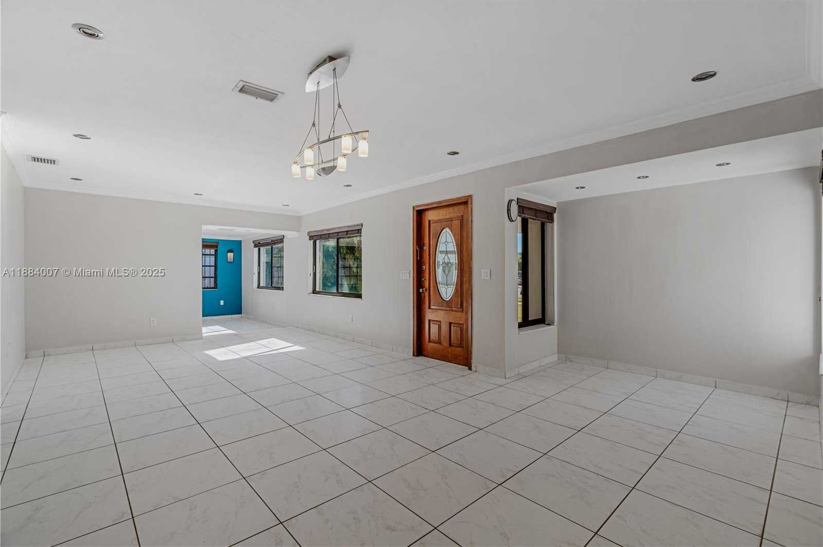 Small Image of 1231 WEST 60TH TER, Hialeah Number 4