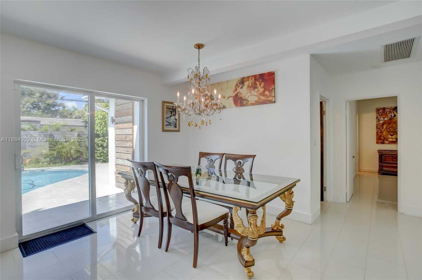 Small Image of 2601 NORTH EAST 11TH CT, Fort Lauderdale Number 14