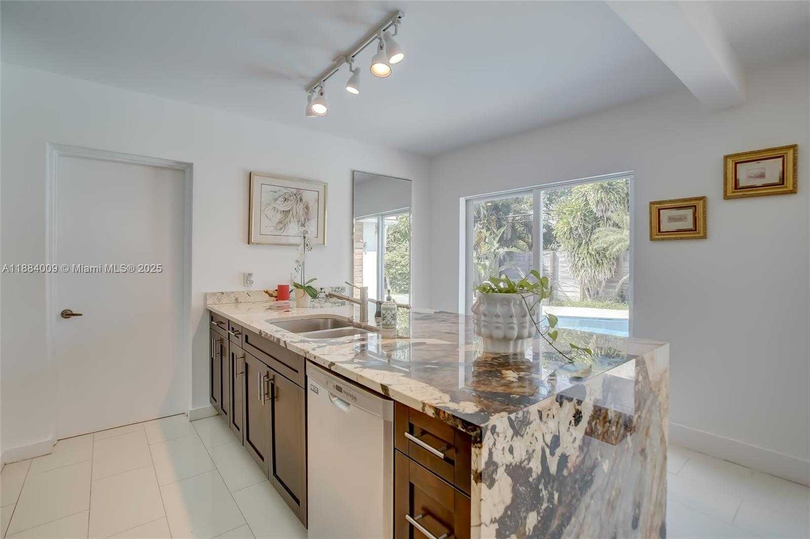 Small Image of 2601 NORTH EAST 11TH CT, Fort Lauderdale Number 20