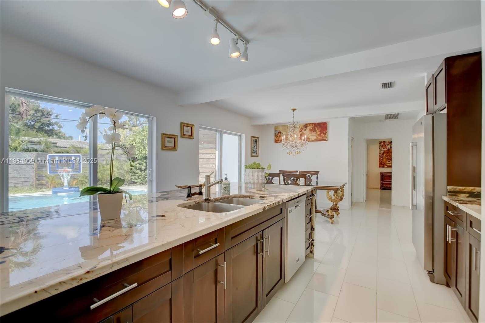 Small Image of 2601 NORTH EAST 11TH CT, Fort Lauderdale Number 21