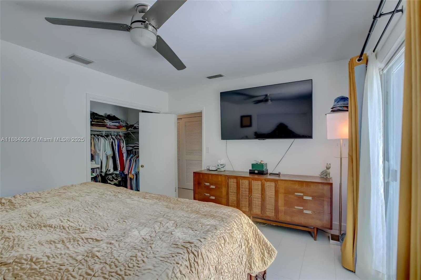 Small Image of 2601 NORTH EAST 11TH CT, Fort Lauderdale Number 25