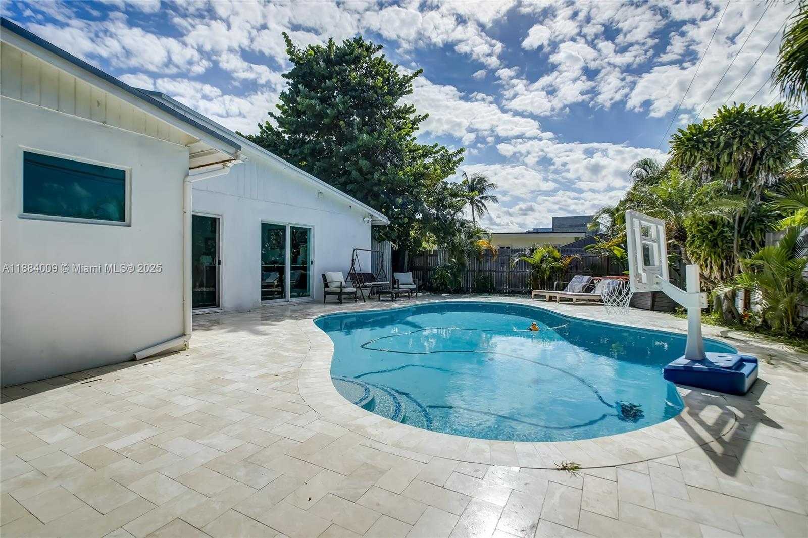 Small Image of 2601 NORTH EAST 11TH CT, Fort Lauderdale Number 42