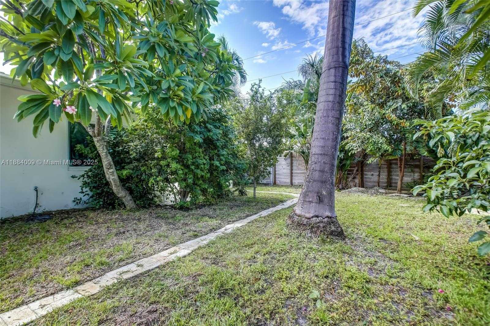 Small Image of 2601 NORTH EAST 11TH CT, Fort Lauderdale Number 46