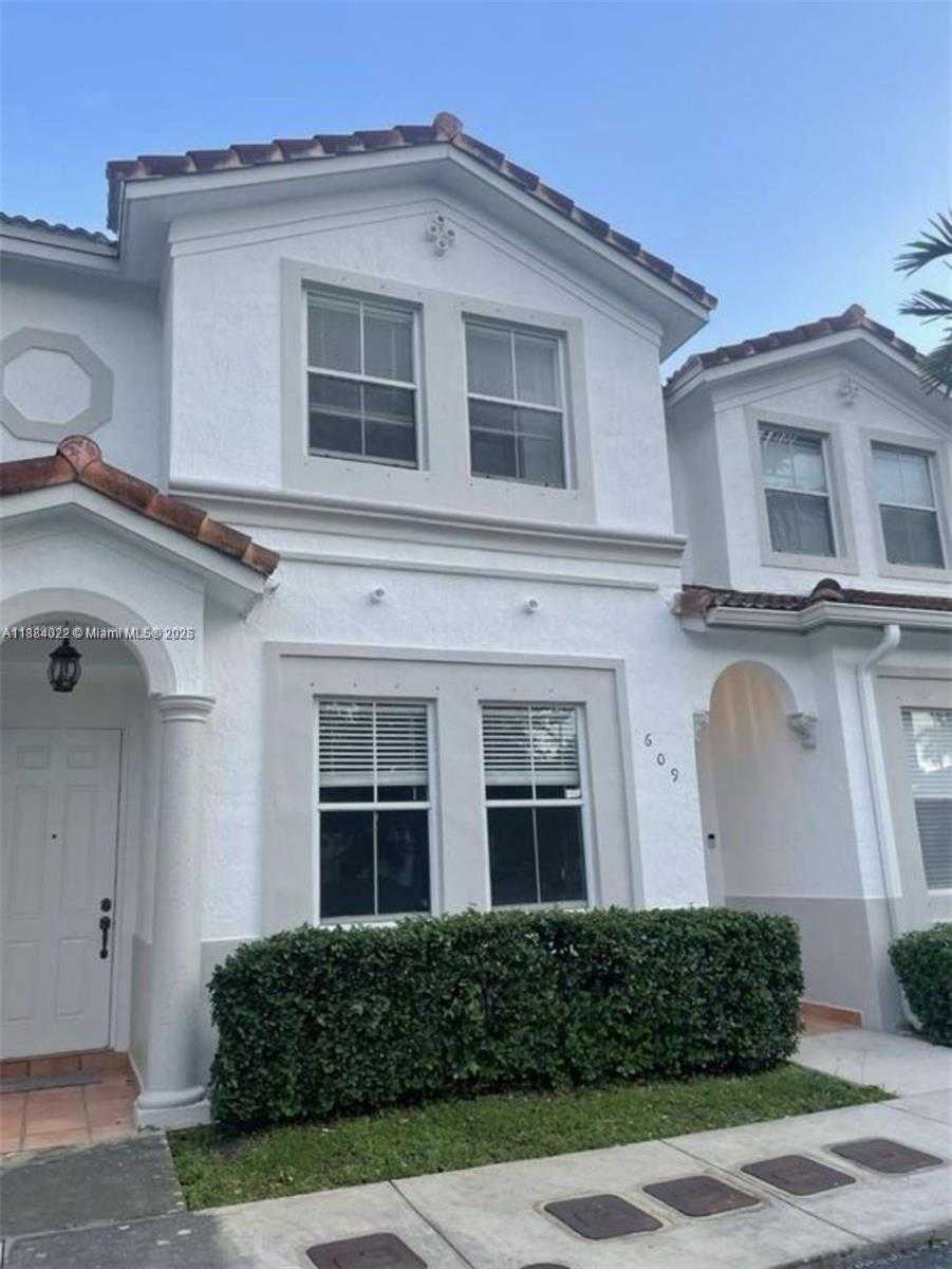 Small Image of 5430 NORTH WEST 107TH AVE #609, Doral Number 1