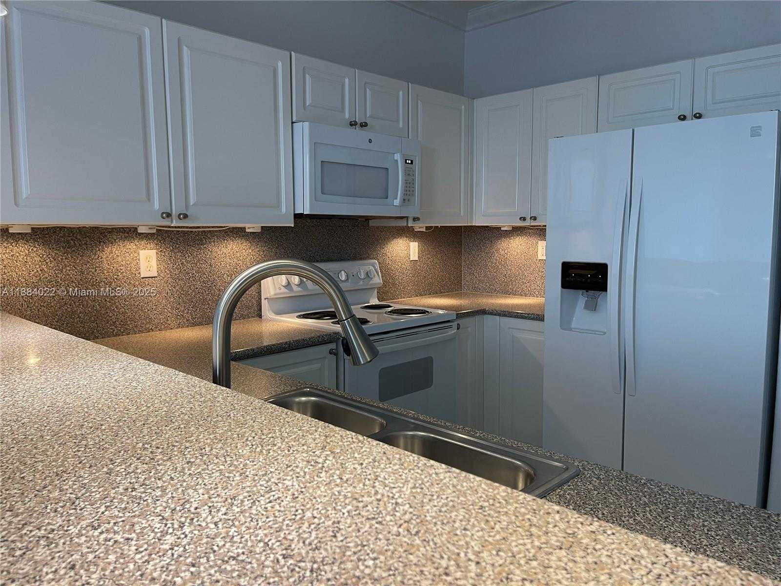 Small Image of 5430 NORTH WEST 107TH AVE #609, Doral Number 10