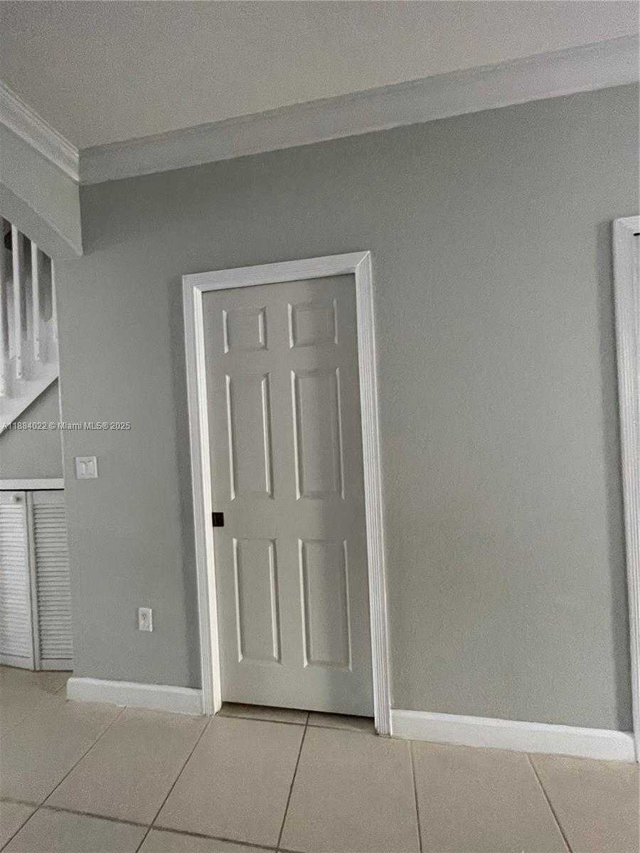 Small Image of 5430 NORTH WEST 107TH AVE #609, Doral Number 19