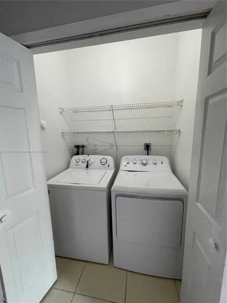 Small Image of 5430 NORTH WEST 107TH AVE #609, Doral Number 47