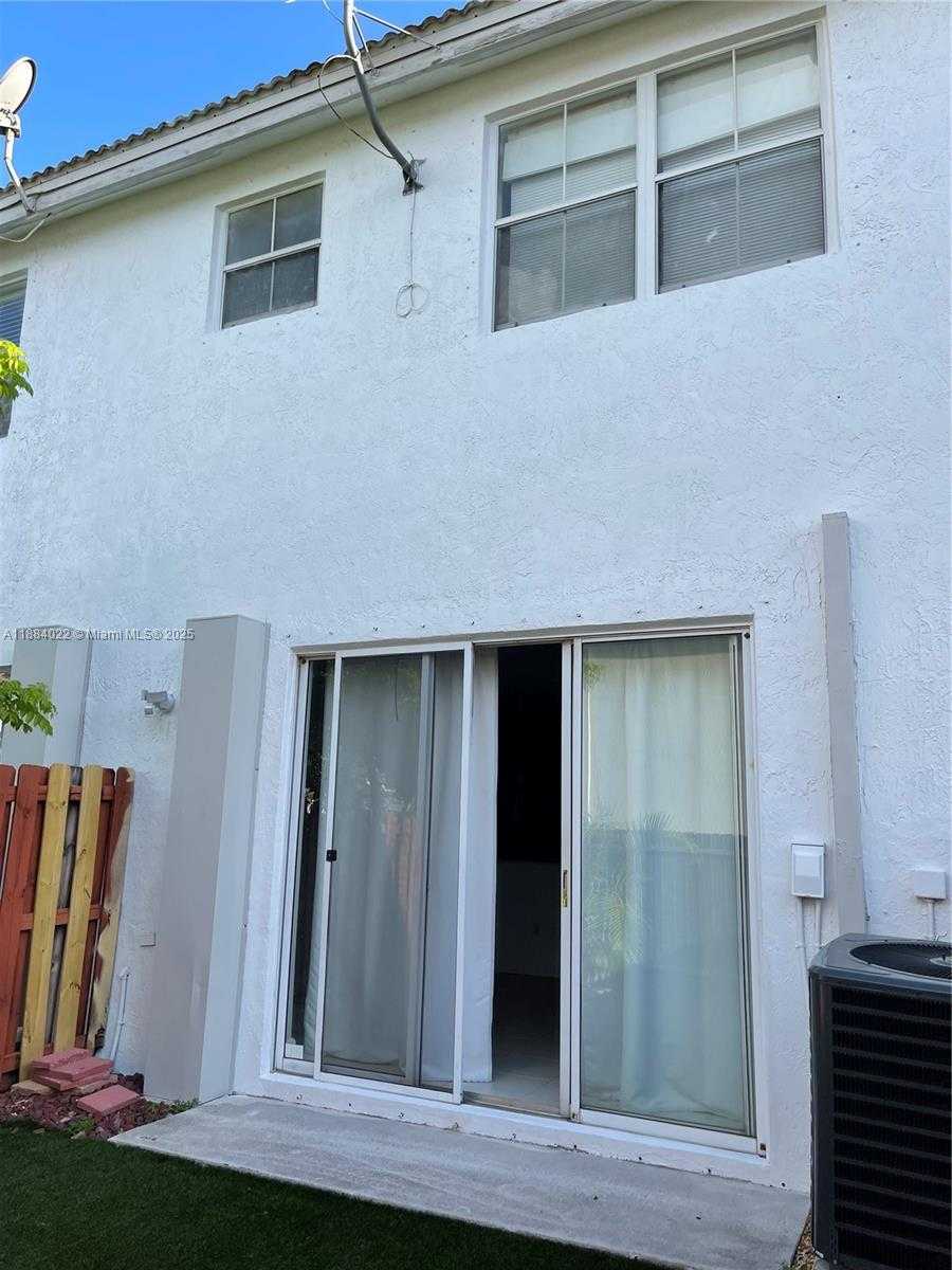 Small Image of 5430 NORTH WEST 107TH AVE #609, Doral Number 55