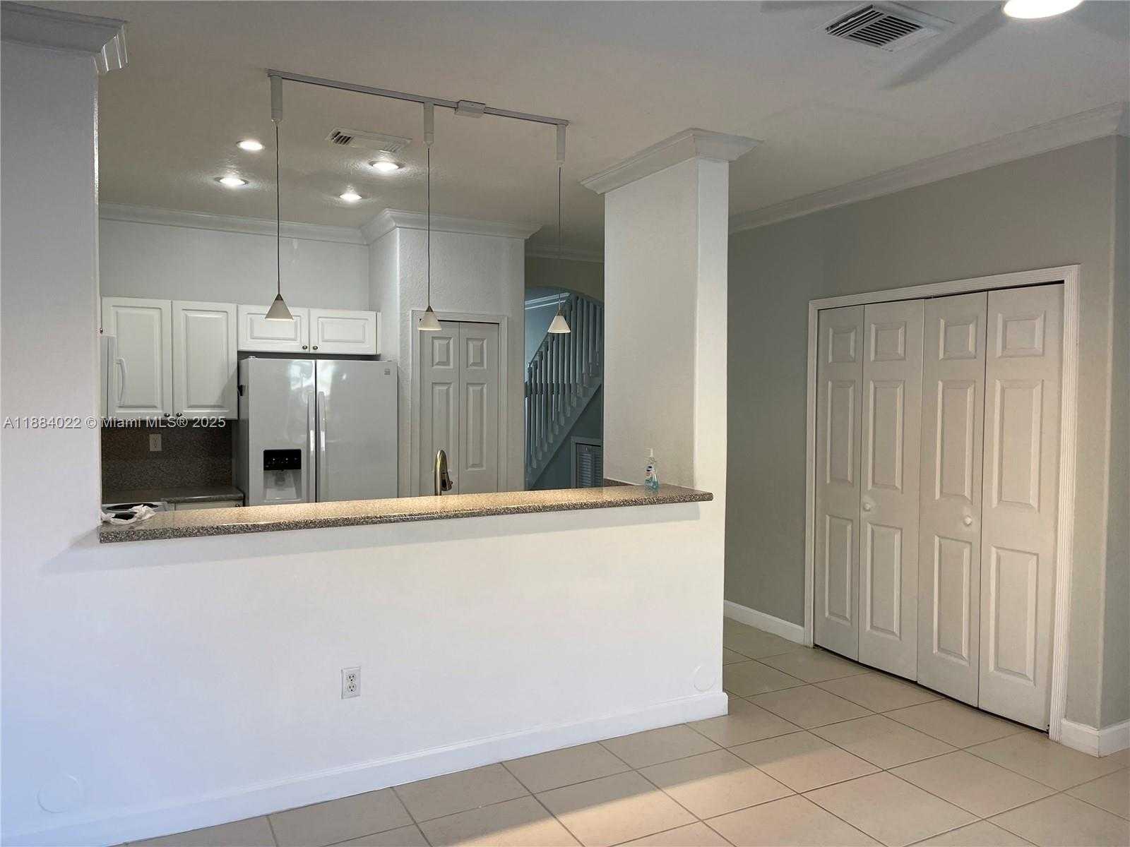 Small Image of 5430 NORTH WEST 107TH AVE #609, Doral Number 6