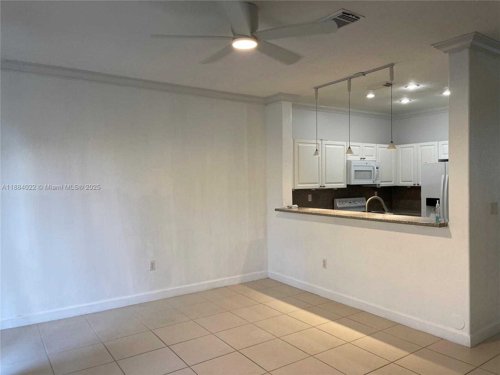 Small Image of 5430 NORTH WEST 107TH AVE #609, Doral Number 8