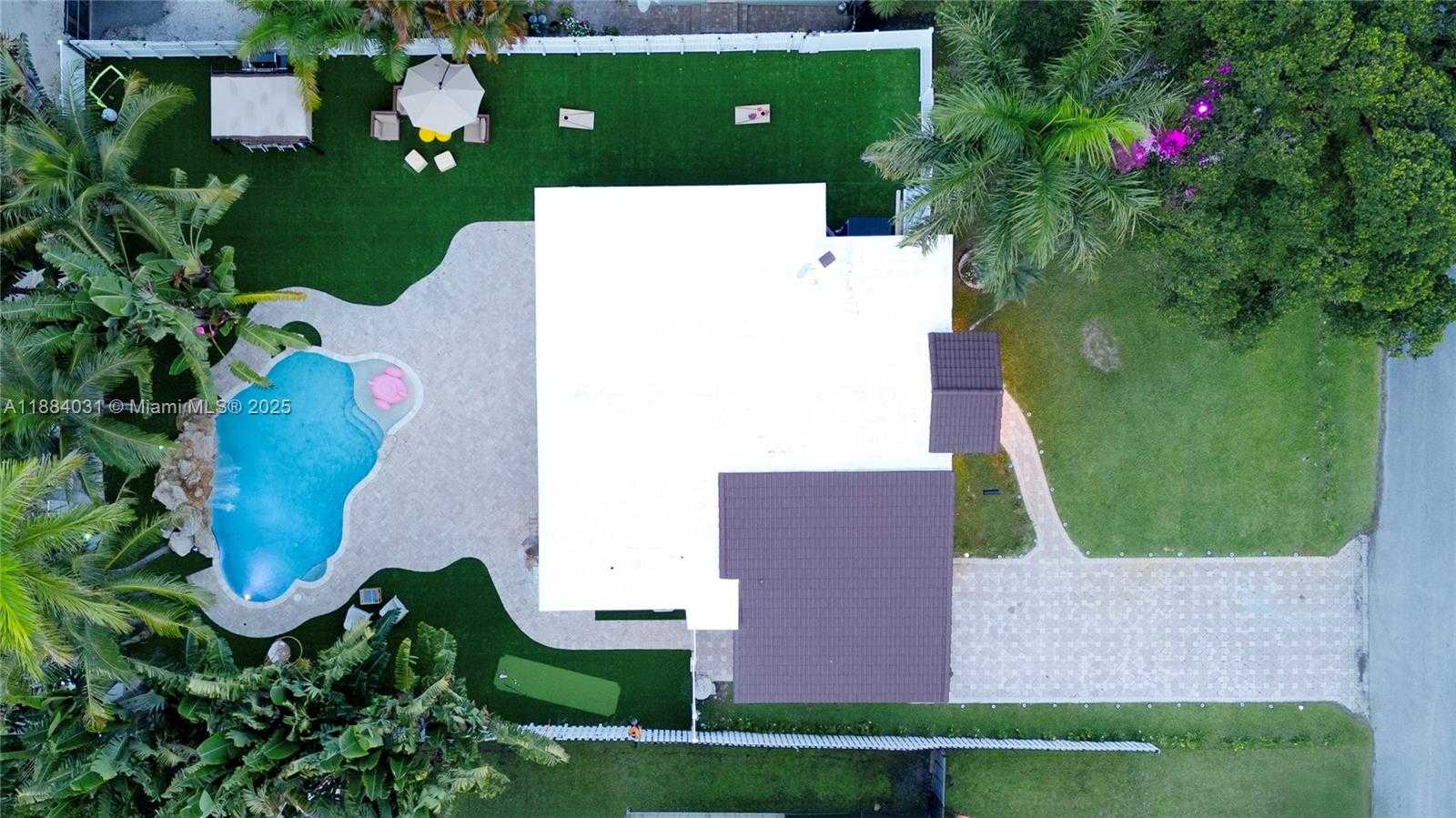 Small Image of 1435 GRANT ST #na, Hollywood Number 27