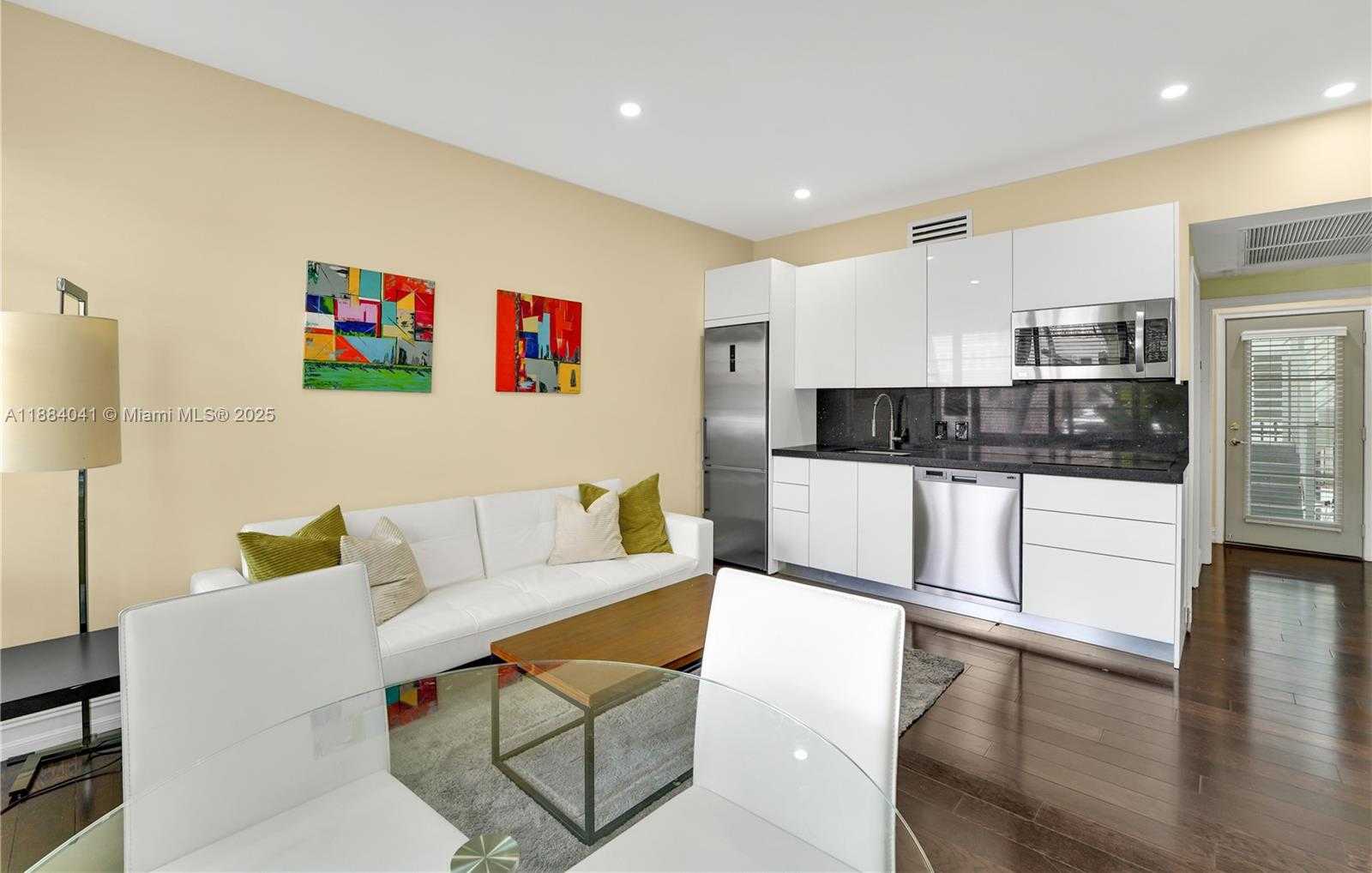 Small Image of 601 11TH ST #106, Miami Beach Number 11