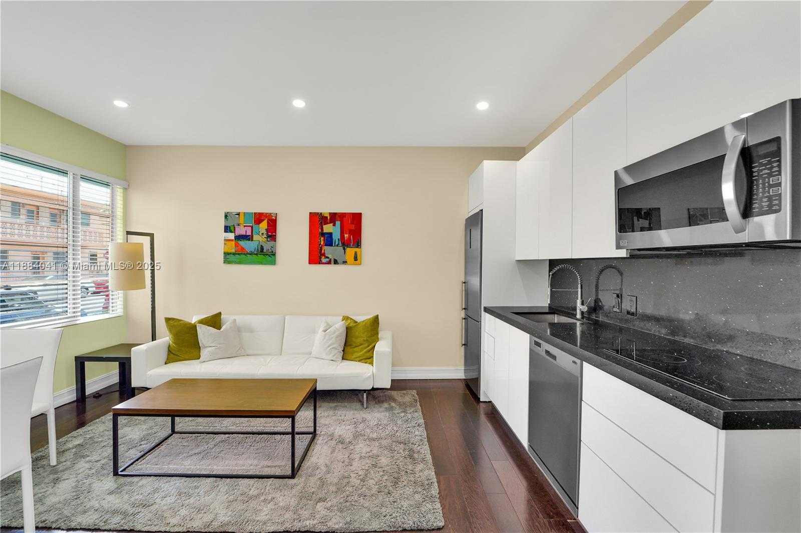Small Image of 601 11TH ST #106, Miami Beach Number 12