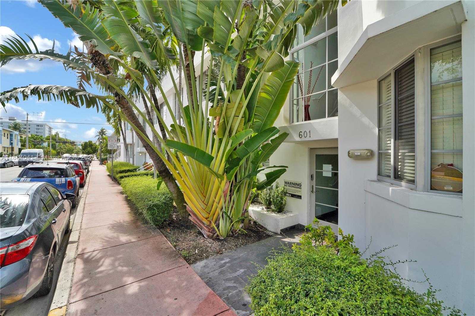 Small Image of 601 11TH ST #106, Miami Beach Number 18