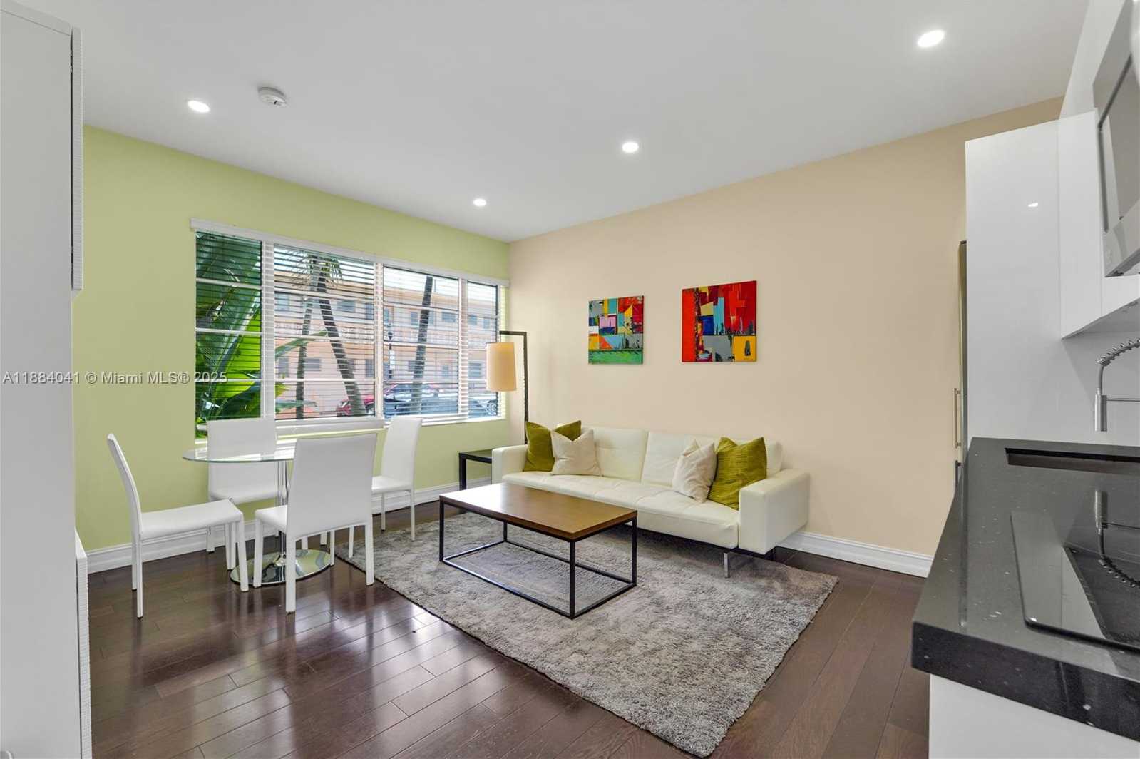 Small Image of 601 11TH ST #106, Miami Beach Number 7