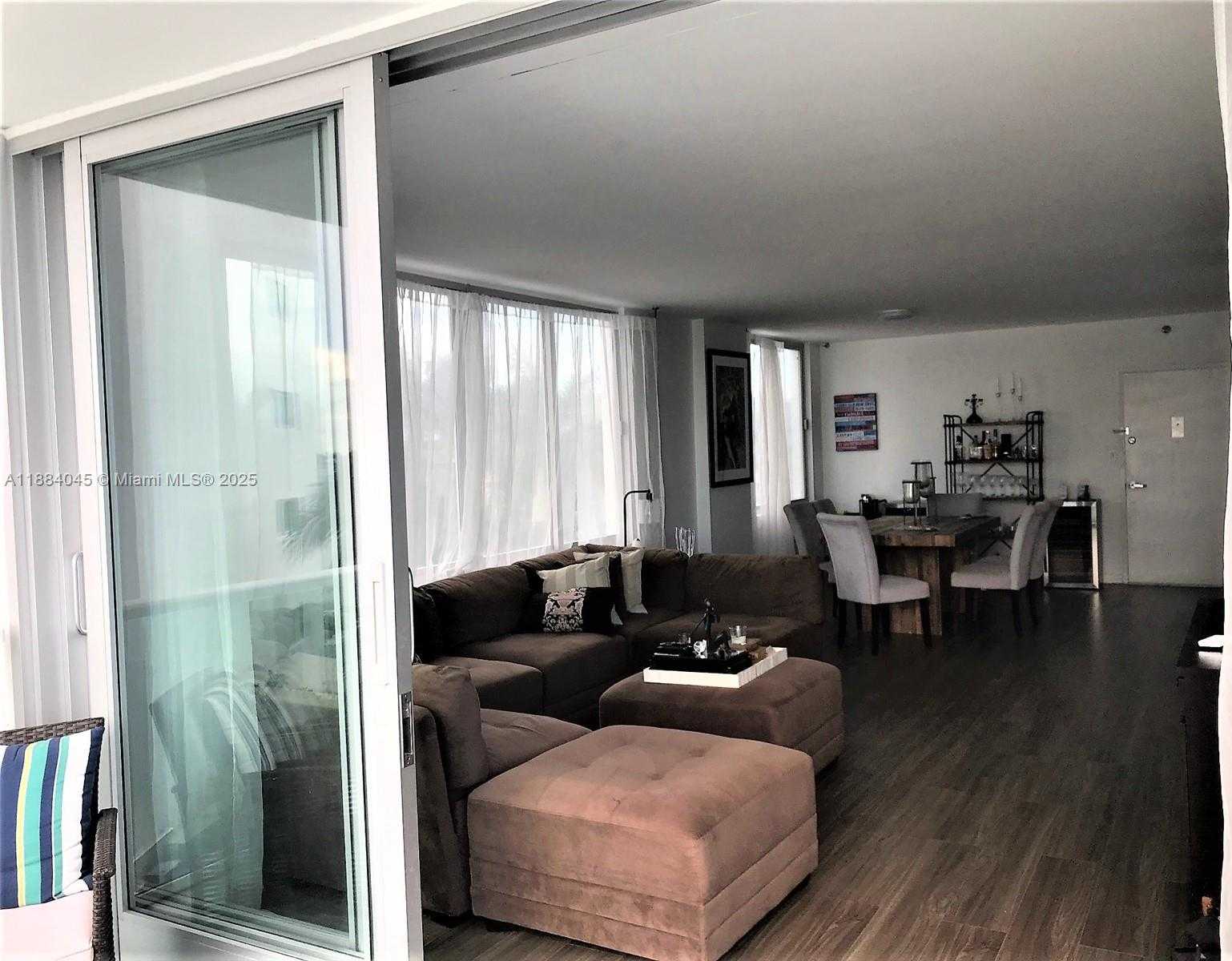 Small Image of 1000 WEST AVE #411, Miami Beach Number 8