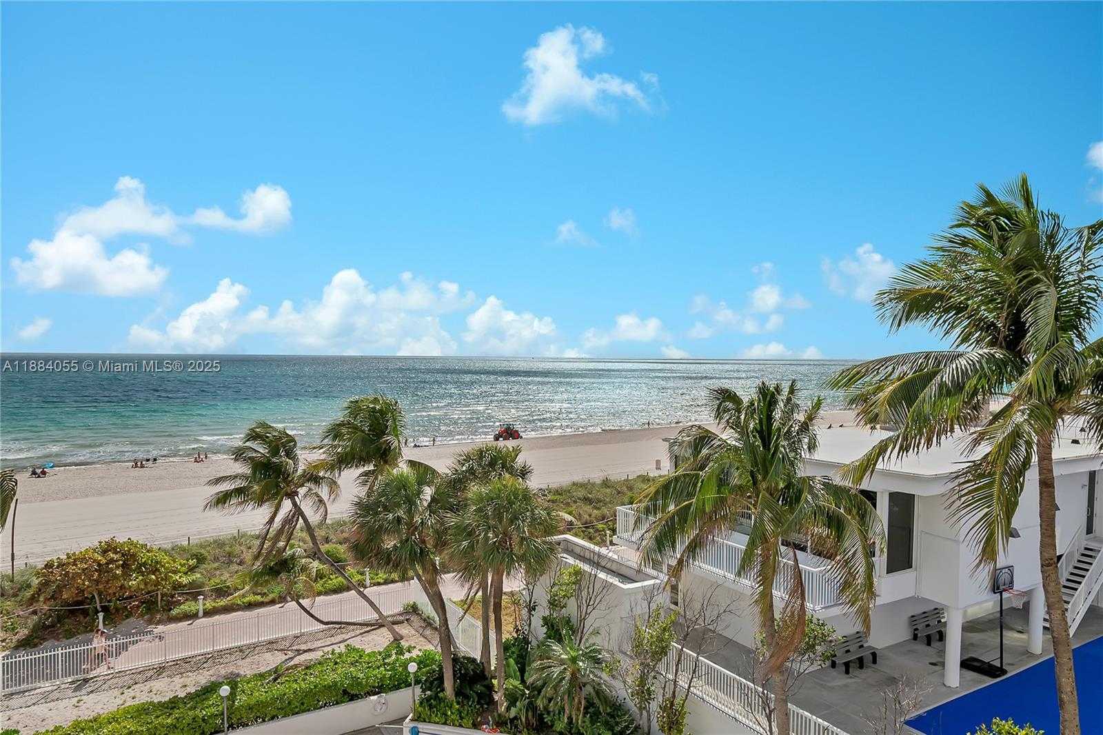 Small Image of 5415 COLLINS AVE #506, Miami Beach Number 28