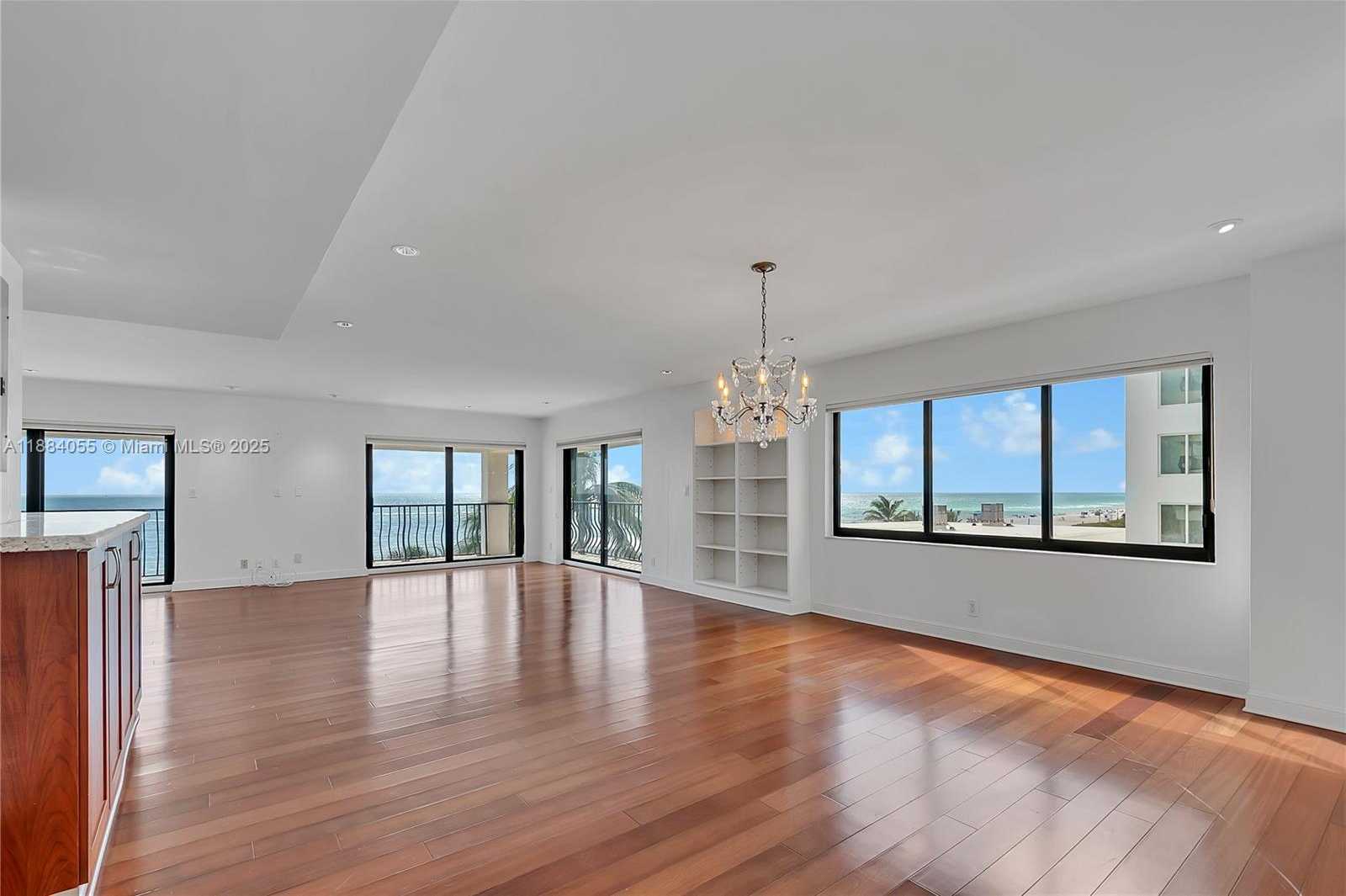Small Image of 5415 COLLINS AVE #506, Miami Beach Number 5