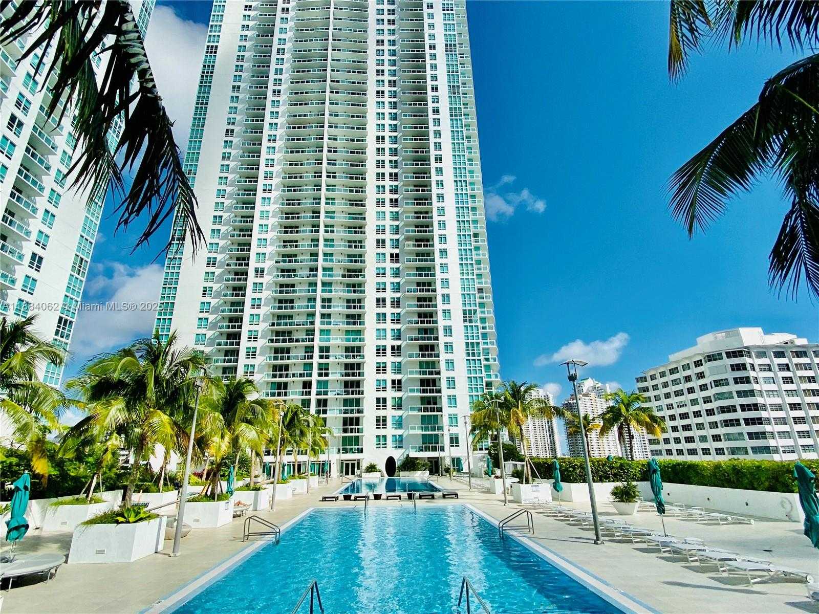 Small Image of 950 BRICKELL BAY DR #1609, Miami Number 42