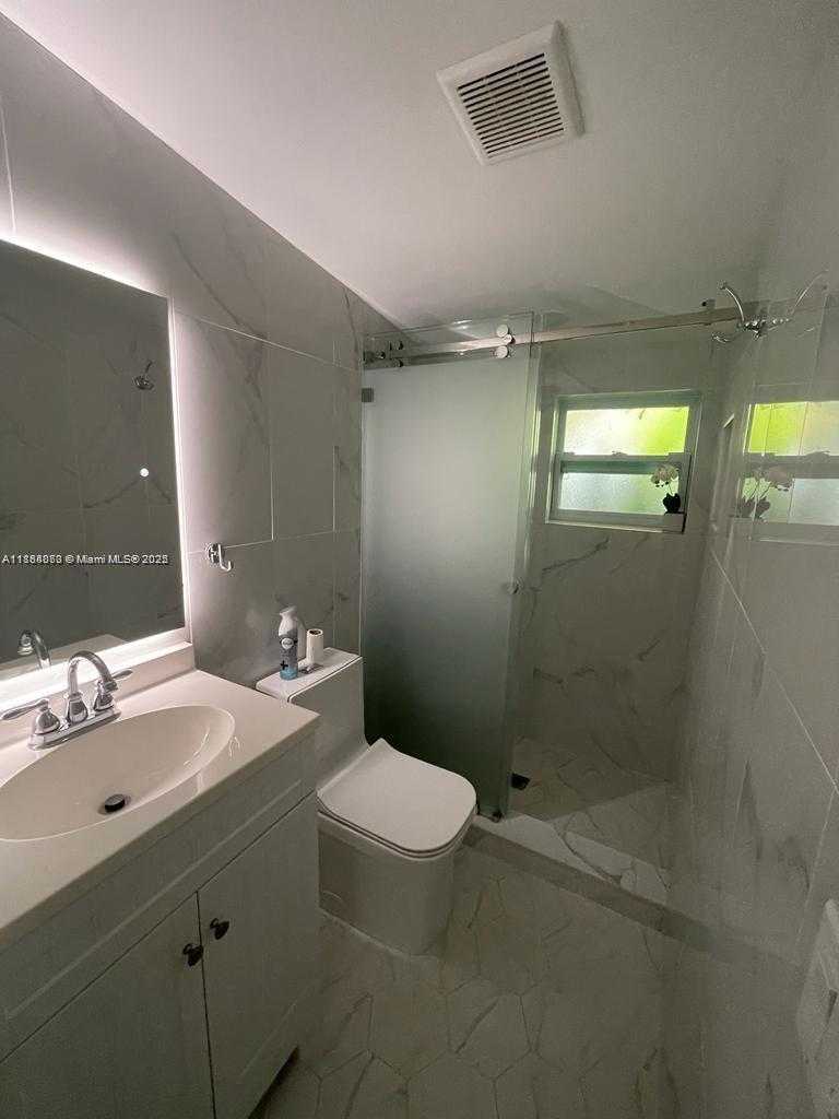 Small Image of 2338 SOUTH WEST 17TH AVE #2338, Fort Lauderdale Number 12