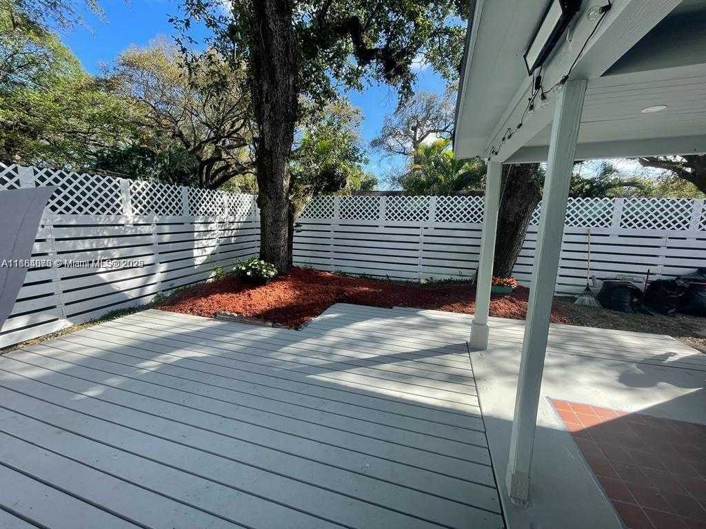 Small Image of 2338 SOUTH WEST 17TH AVE #2338, Fort Lauderdale Number 23