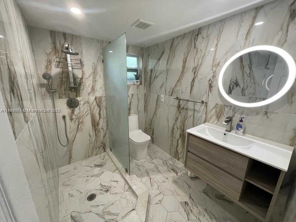 Small Image of 2338 SOUTH WEST 17TH AVE #2338, Fort Lauderdale Number 9