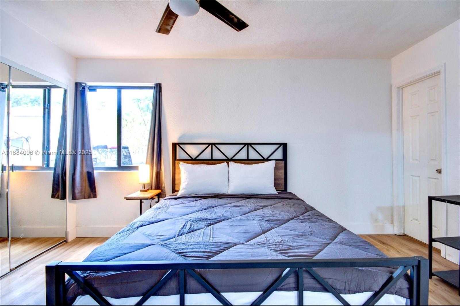 Small Image of 2126 NORTH WEST 3RD ST #1, Miami Number 11