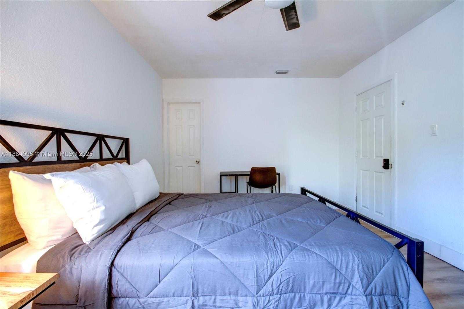 Small Image of 2126 NORTH WEST 3RD ST #1, Miami Number 12