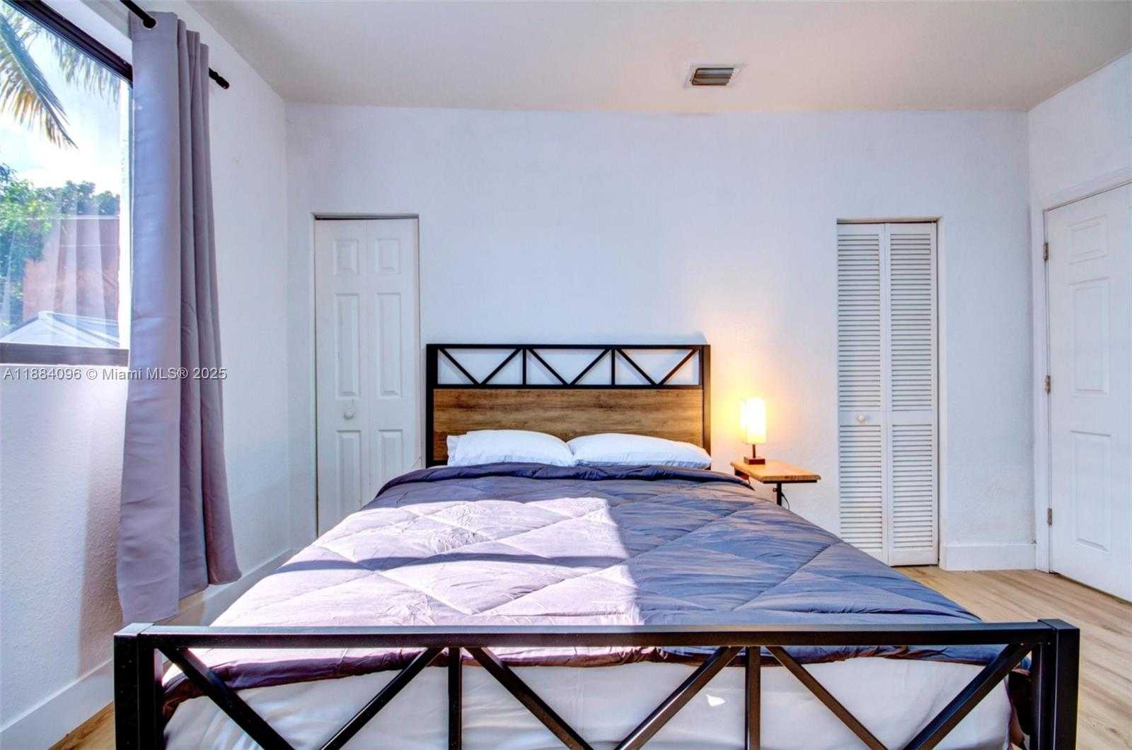 Small Image of 2126 NORTH WEST 3RD ST #1, Miami Number 13