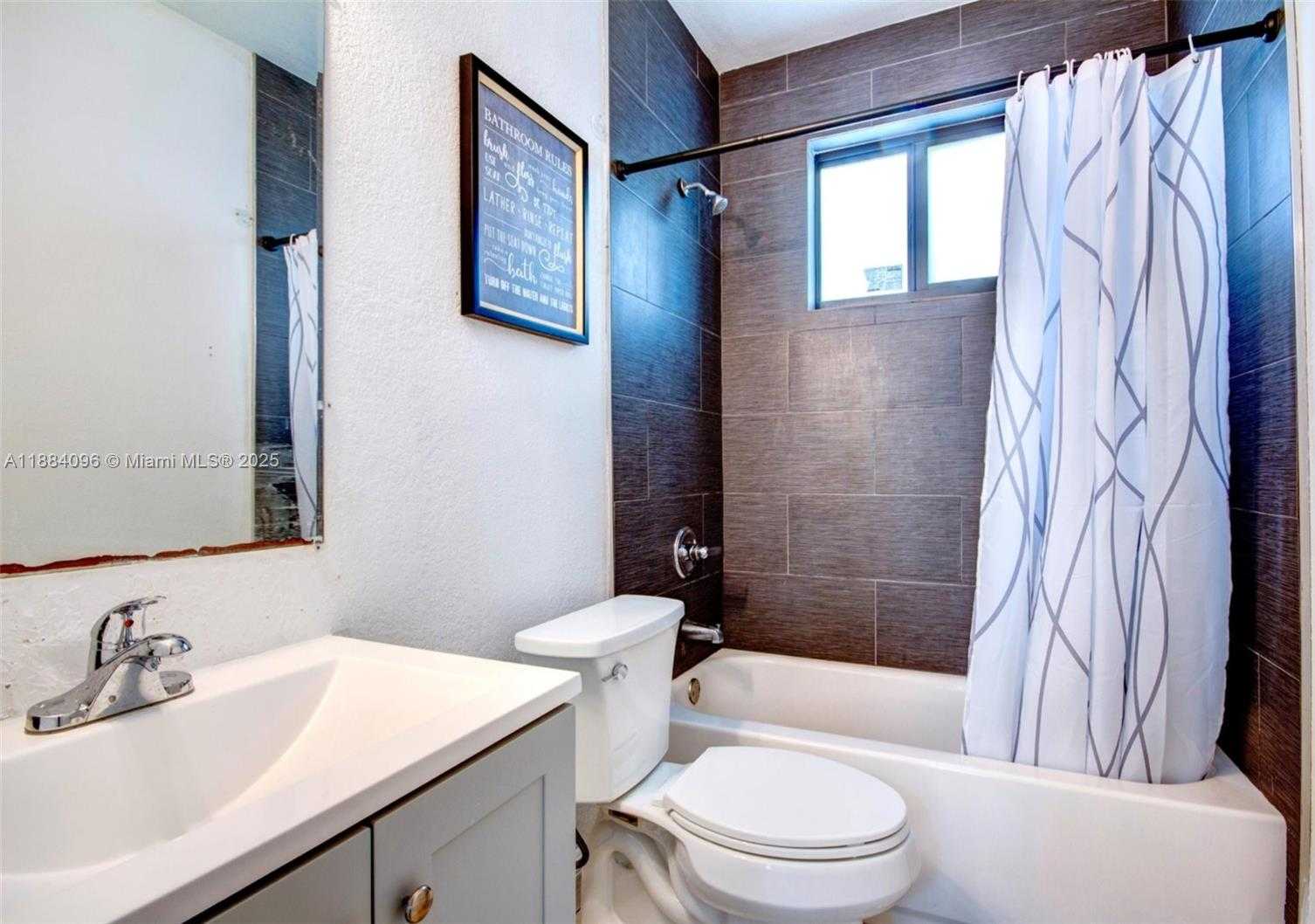 Small Image of 2126 NORTH WEST 3RD ST #1, Miami Number 15