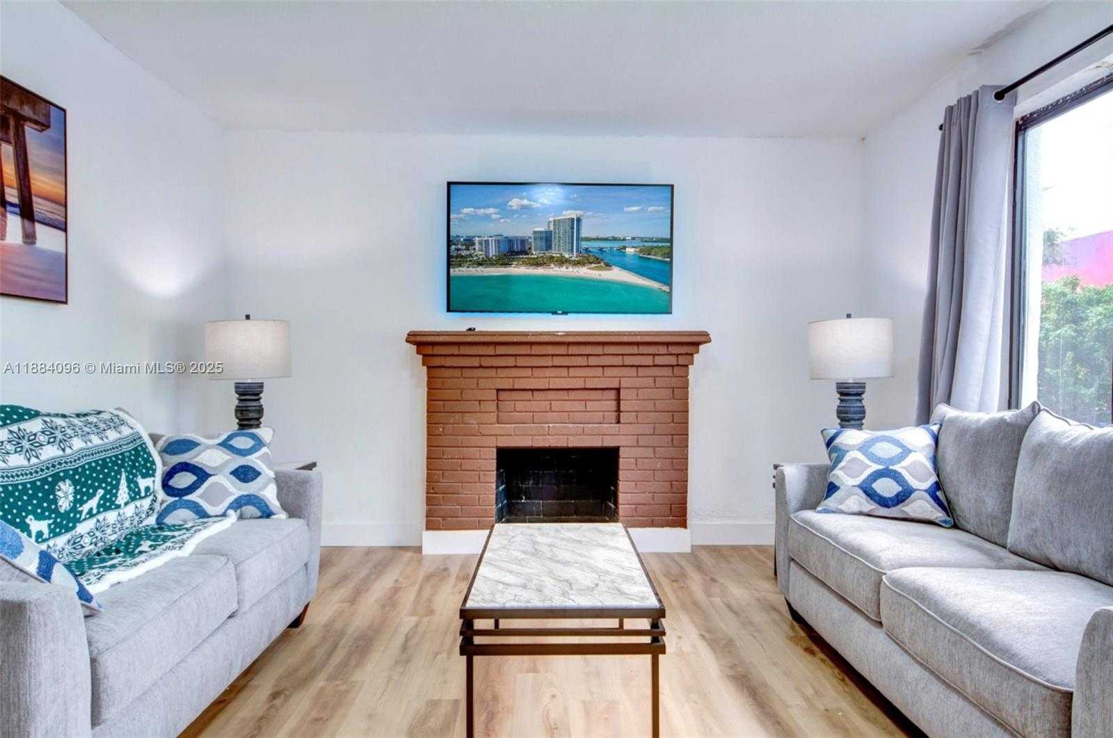 Small Image of 2126 NORTH WEST 3RD ST #1, Miami Number 3