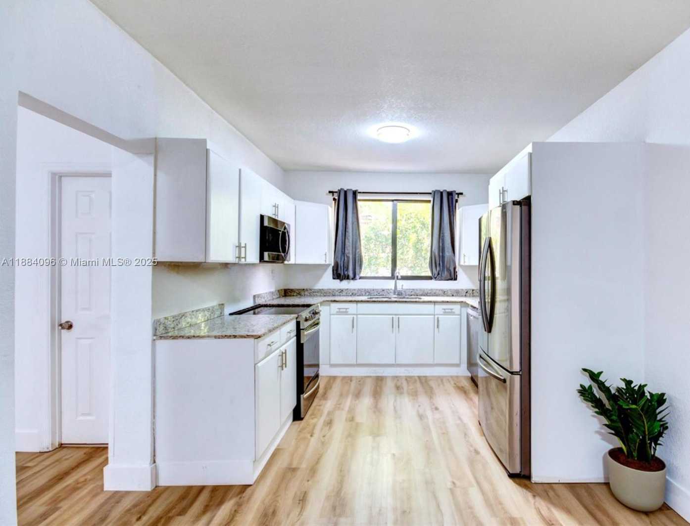 Small Image of 2126 NORTH WEST 3RD ST #1, Miami Number 5