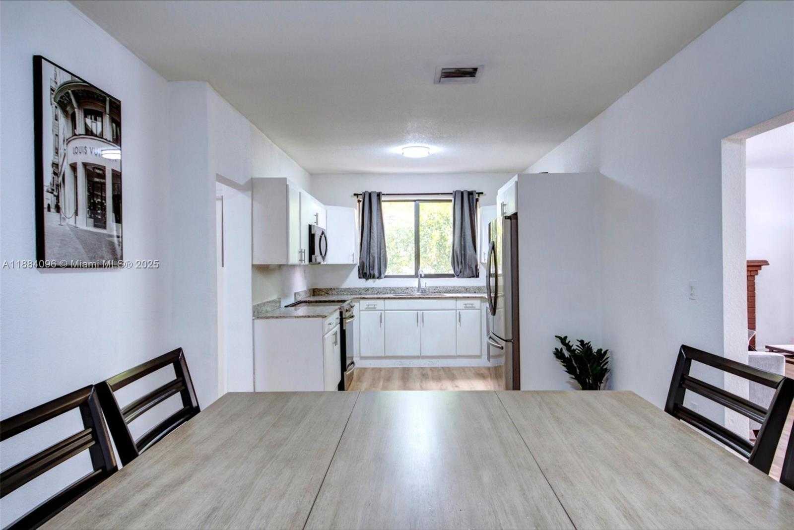 Small Image of 2126 NORTH WEST 3RD ST #1, Miami Number 8