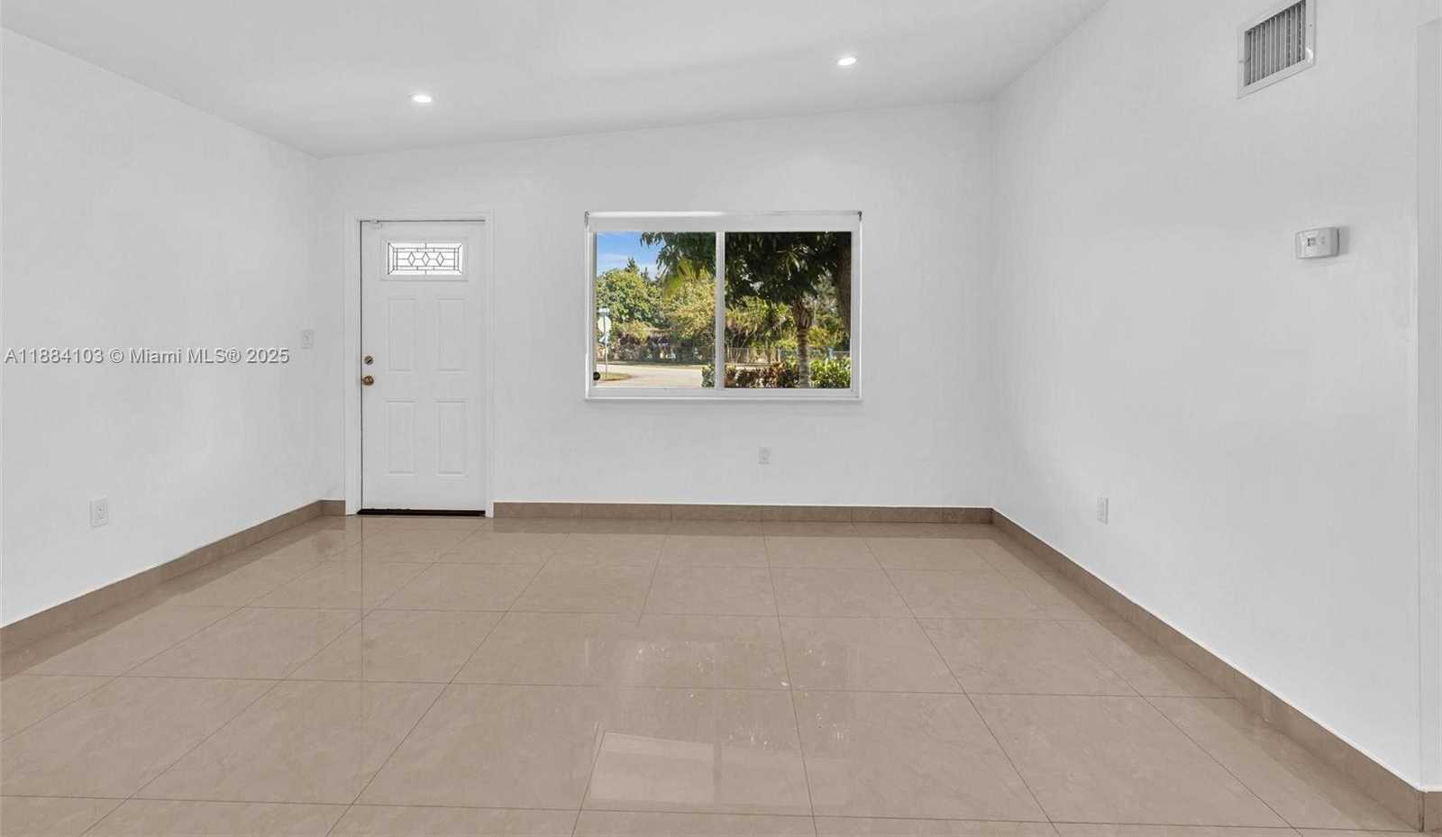 Small Image of 5618 SOUTH WEST 36TH ST, West Park Number 11