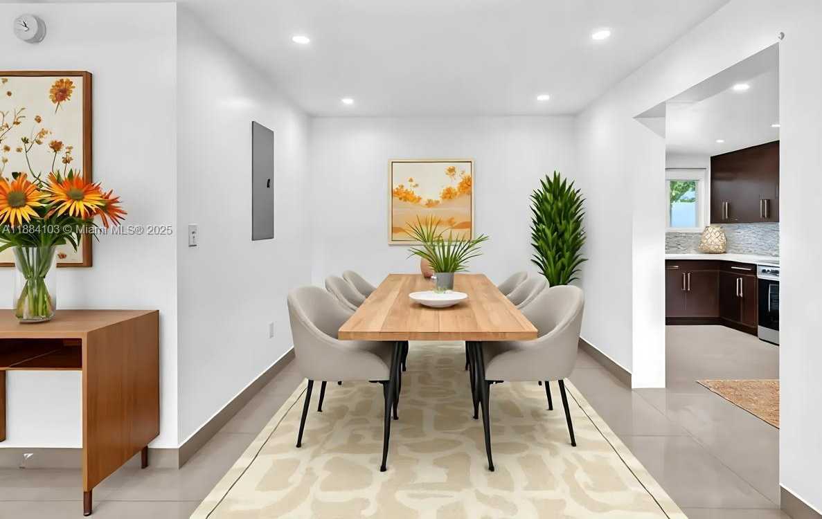 Small Image of 5618 SOUTH WEST 36TH ST, West Park Number 23